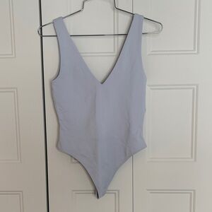 Aritzia Babaton Cement Bluish thing deep v front back bodysuit sz small
